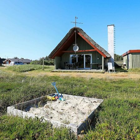 6 Person Holiday Home In 흐비드 산드 외부 사진