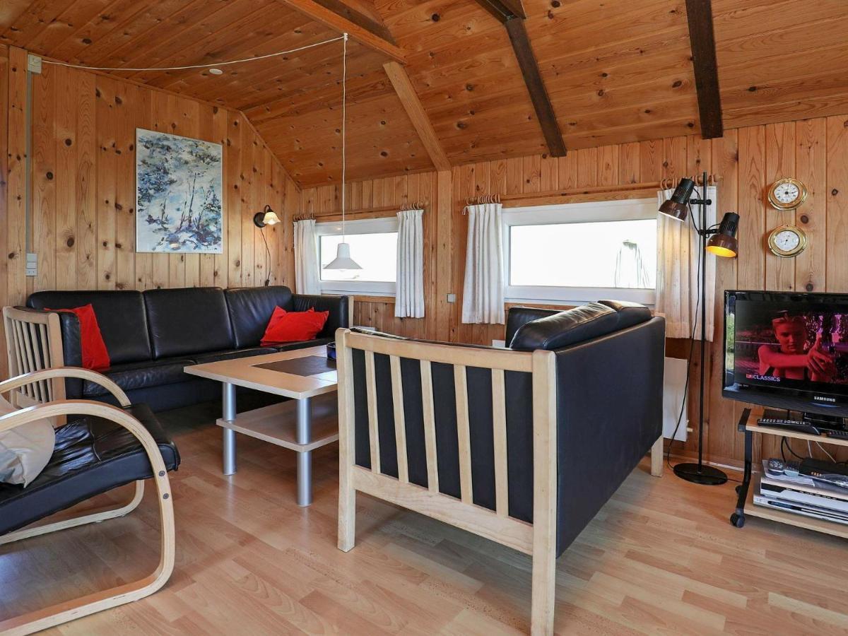 6 Person Holiday Home In 흐비드 산드 외부 사진