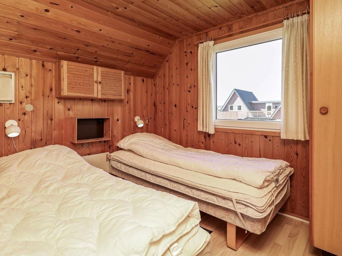 6 Person Holiday Home In 흐비드 산드 외부 사진